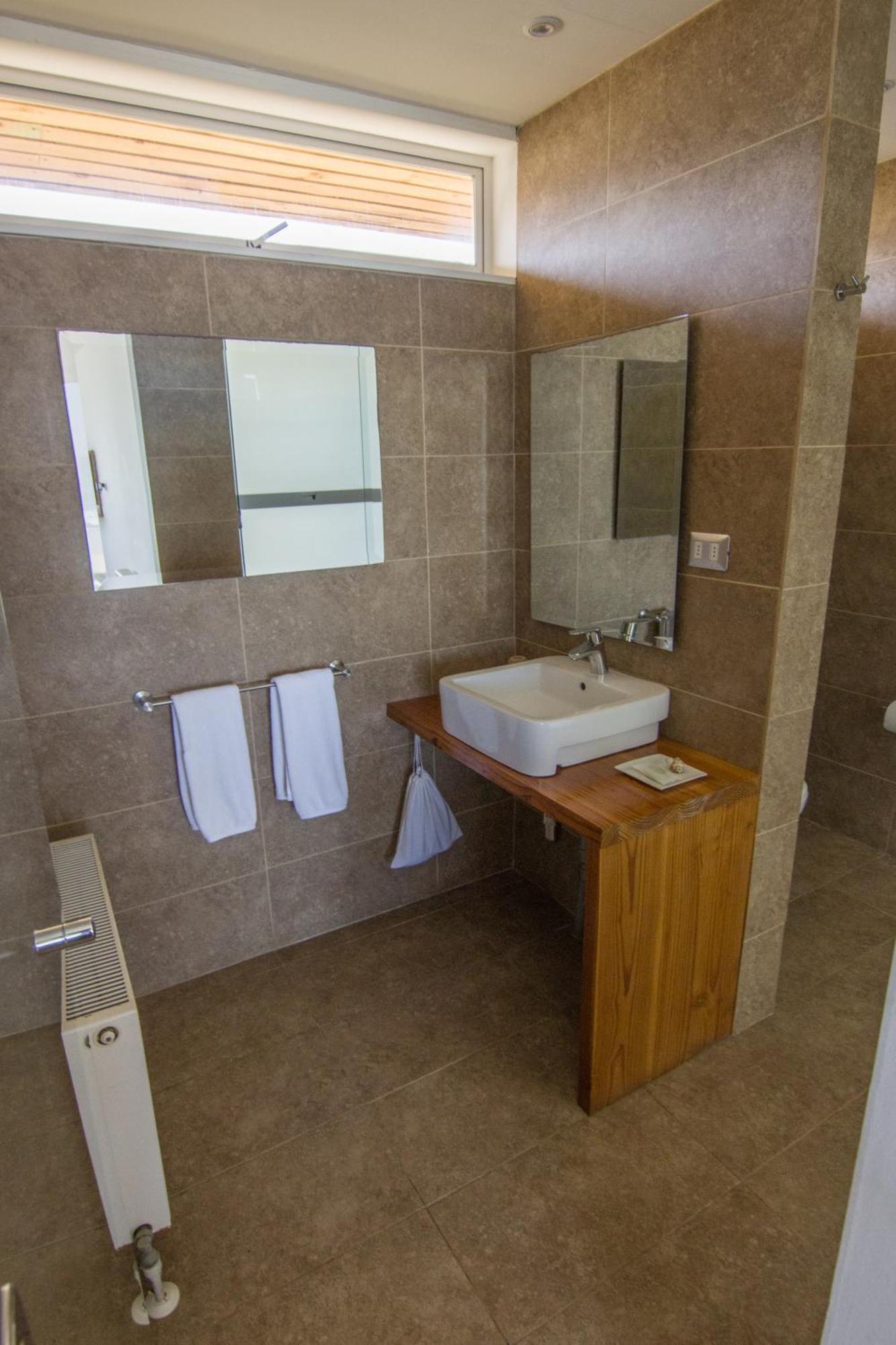 Hotel 8 Al Mar Пичилему Екстериор снимка